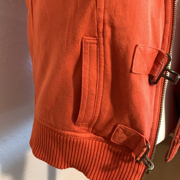 Fall orange Mudd vest with faux fur collared hood. - Picture 3 of 11